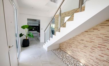 CASA EN VENTA EN LA MAGDALENA CANNING