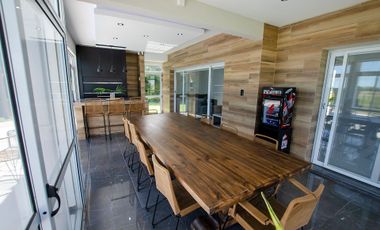 CASA EN VENTA EN LA MAGDALENA CANNING