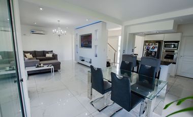 CASA EN VENTA EN LA MAGDALENA CANNING