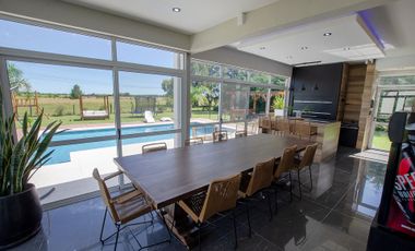 CASA EN VENTA EN LA MAGDALENA CANNING