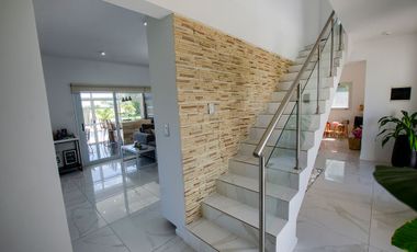 CASA EN VENTA EN LA MAGDALENA CANNING