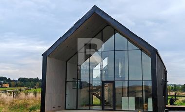 CASA NUEVA EN CONDOMINIO SENDEROS DEL BOSQUE, LLANQUIHUE