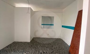 Casa uso de suelo en venta en Colinas del Lago