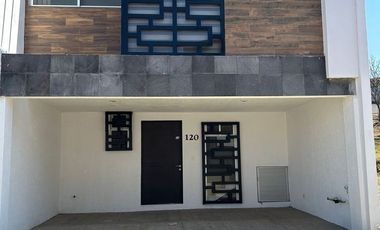 Casa en Renta en La Antigua Cementera, 3 recámaras, Puebla