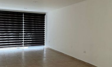 Casa en Renta en La Antigua Cementera, 3 recámaras, Puebla