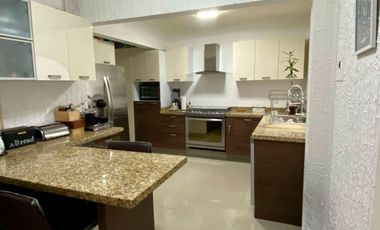 EN VENTA Casa en condominio - BALCONES DE LA HERRADURA