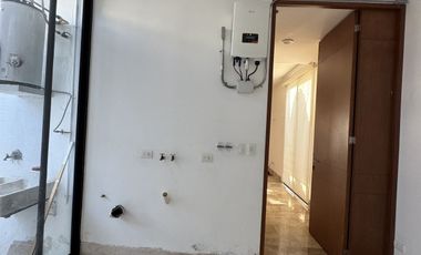 Casa de un piso, paneles , privada Allegra, Sta Gertrudis, Cabo Norte