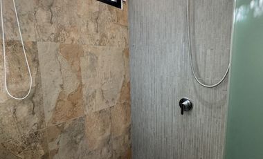 Casa de un piso, paneles , privada Allegra, Sta Gertrudis, Cabo Norte