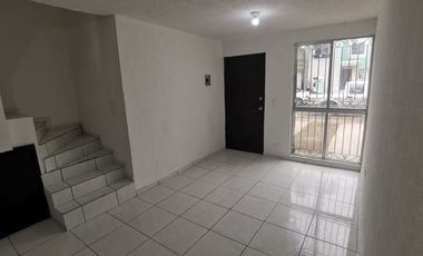 Se vende casa de 3 recamaras en Jardines de la Hacienda, Tonalá, Jalisco. $1,435,000
