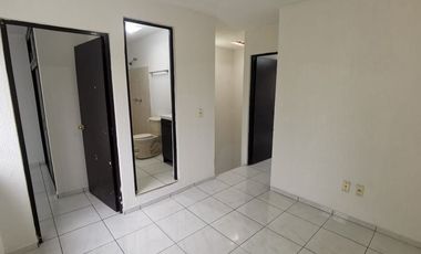 Se vende casa de 3 recamaras en Jardines de la Hacienda, Tonalá, Jalisco. $1,435,000