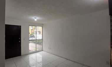 Se vende casa de 3 recamaras en Jardines de la Hacienda, Tonalá, Jalisco. $1,435,000