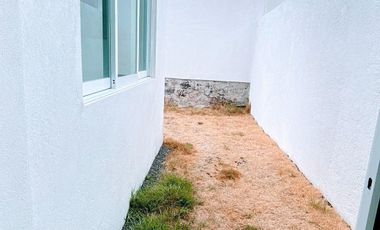 VENTA DE CASA EN ZIBATA QUERETARO
