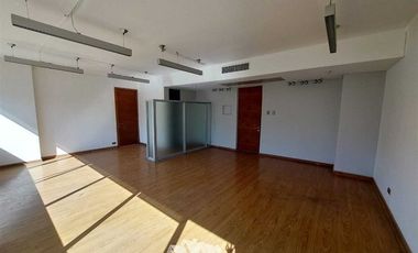 Oficina en Arriendo en Comandante Malbec