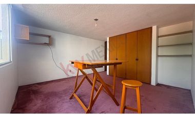 ¡CASA CON JARDIN EN VENTA EN BOSQUE DE BALUARTE, BOSQUES DE LA HERRADURA!