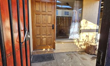 VENTA DE CASA EN PLACILLA 3 DORMITORIOS 2 BAÑOS