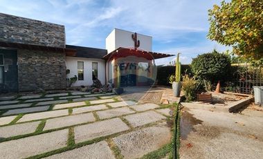 Propiedad Comercial Full Equipada Los Andes