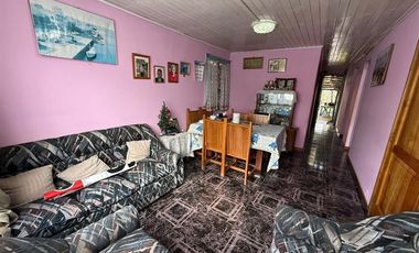 Casa en Venta en 9 de enero 02752