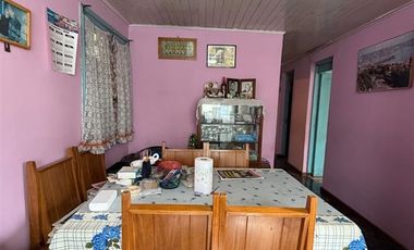 Casa en Venta en 9 de enero 02752