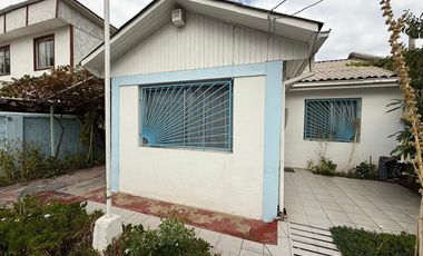 Casa en Venta en 9 de enero 02752
