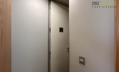 Oficina en Arriendo en Escuela Militar