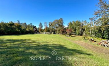 Gran casa en exclusivo condominio con vista al volcán