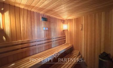 Gran casa en exclusivo condominio con vista al volcán