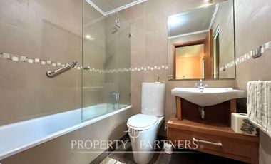 Gran casa en exclusivo condominio con vista al volcán