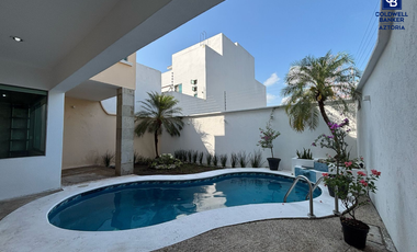 CASA SEMI AMUEBLADA EN VENTA EN RESIDENCIAL EL COUNTRY VILLAHERMOSA TABASCO