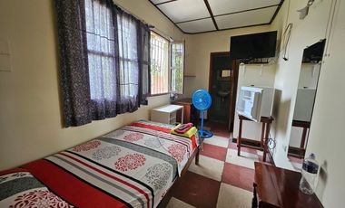 Casa Rentera en Venta,  Centro de Guayaquil AnaA