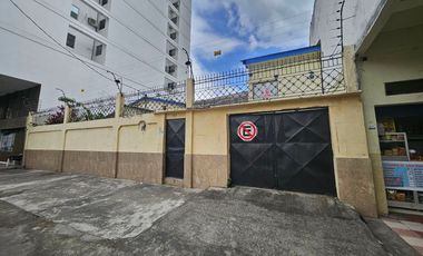 Casa Rentera en Venta,  Centro de Guayaquil AnaA