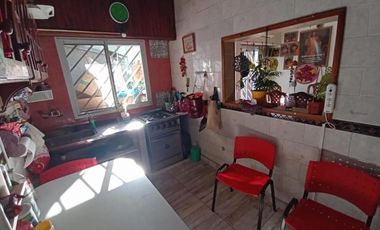 Casa en venta - 3 Dormitorios 3 Baños - Local - La Matanza