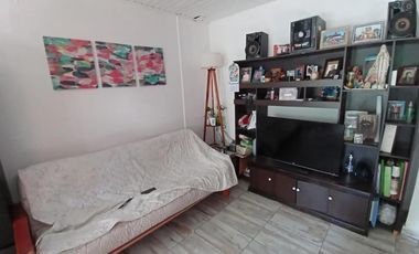 Casa en venta - 3 Dormitorios 3 Baños - Local - La Matanza