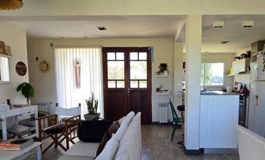 Casa en venta - 3 Dormitorios 2 Baños - Santa Clara del Mar