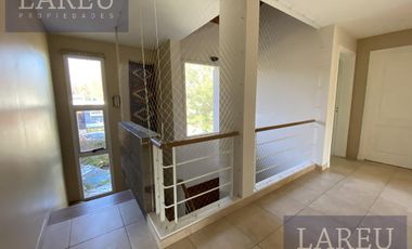 Pilar del Lago CC - Casa en alquiler
