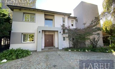 Pilar del Lago CC - Casa en alquiler