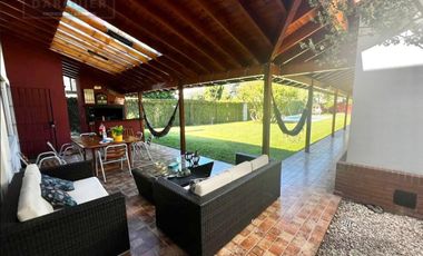 Casa en  ADROGUE
