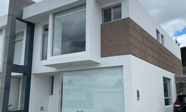 Venta Casa 3 Dormitorios. Sector: La Cerámica. JB