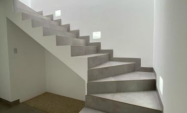 Venta Casa 3 Dormitorios. Sector: La Cerámica. JB