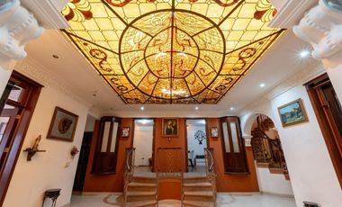 VENTA DE RESIDENCIA ESTILO NEOCLASICO MEXICANO EN PUEBLA