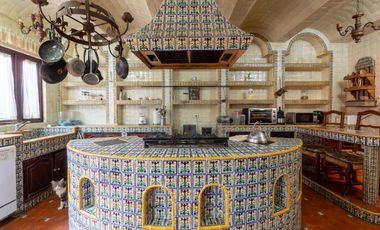 VENTA DE RESIDENCIA ESTILO NEOCLASICO MEXICANO EN PUEBLA