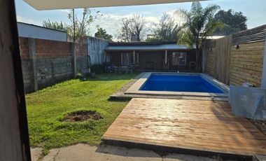 VENTA - CASA EN MONTE GRANDE