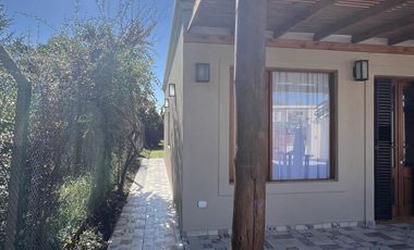 Casa en Mar del Sur sobre Avenida 100 esquina 19