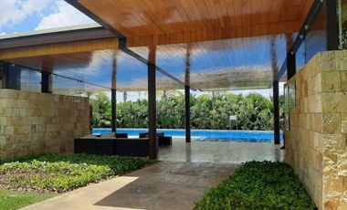 Casa en venta en Mérida, Privada Parque Central, Cholul ( L. 12)