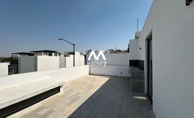 RENTA CASA EN CAPITAL NORTE ZAPOPAN