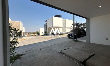 RENTA CASA EN CAPITAL NORTE ZAPOPAN