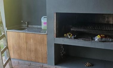 Casa en alquiler en barrio cerrado Talar del Lago 1, Pacheco