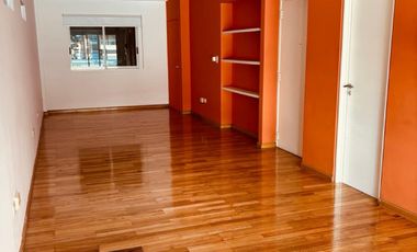 Amplio Monoambiente en Cañitas