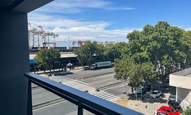 Excelente Loft  de 47 mts con cochera en Distrito Quartier, Retiro.