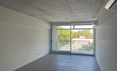 Excelente Loft  de 47 mts con cochera en Distrito Quartier, Retiro.