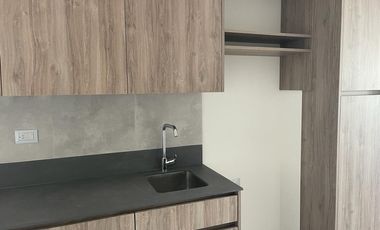 Excelente Loft  de 47 mts con cochera en Distrito Quartier, Retiro.